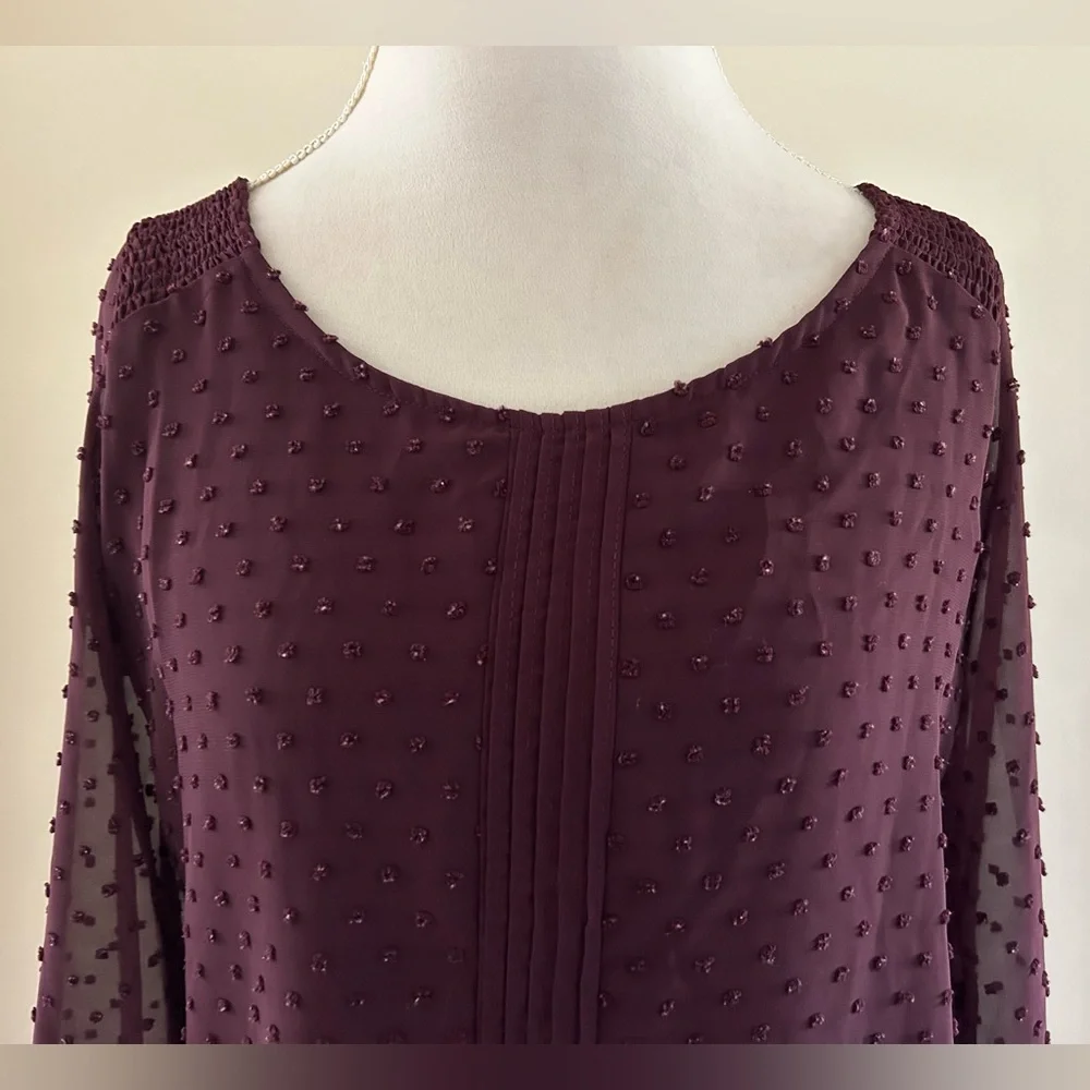 Pretty Wine Colored Top - Picture 2 of 6